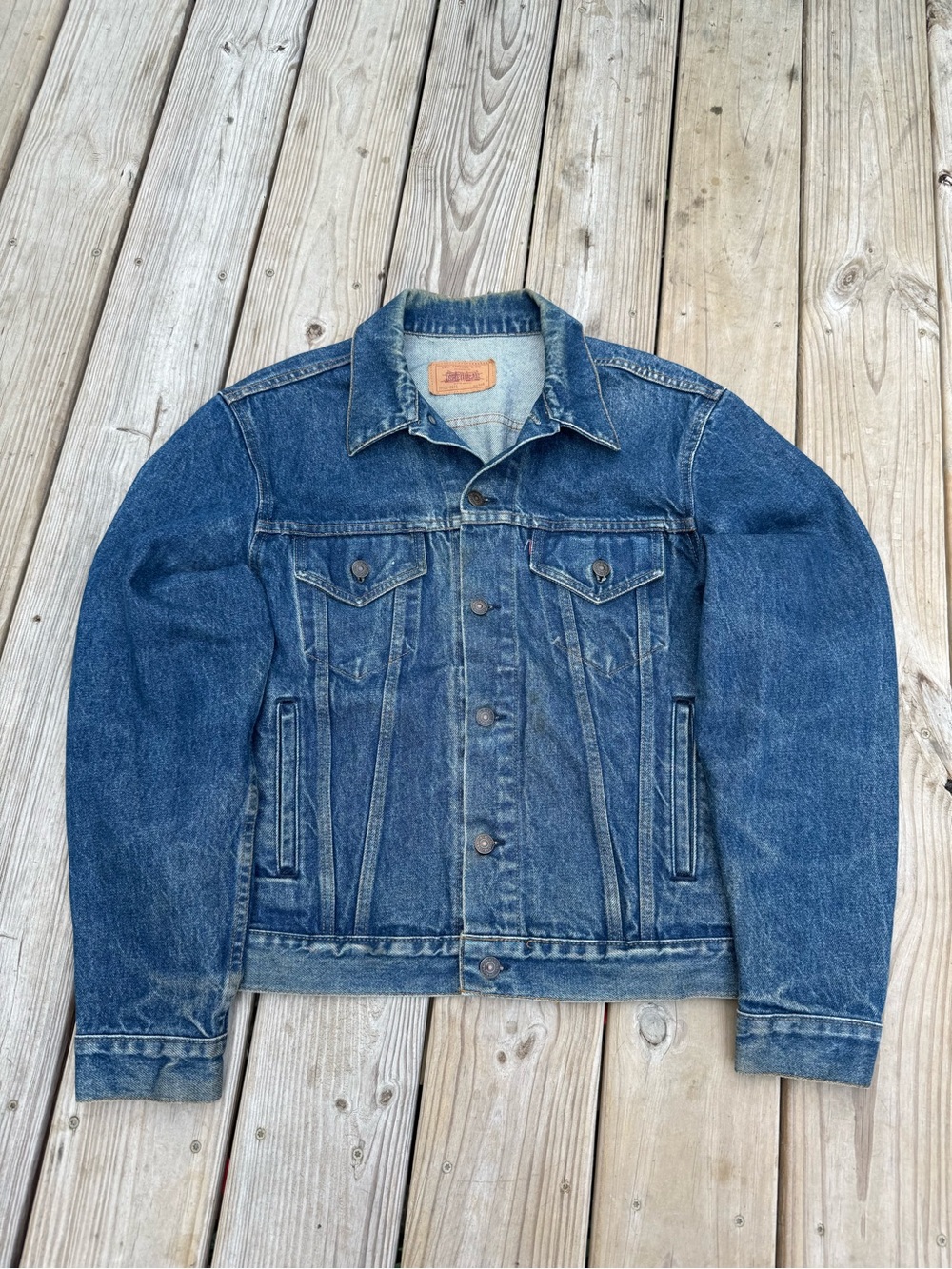 Vintage 80s Levi's 70516-0216 Denim dark trucker Boxy Jacket Faded